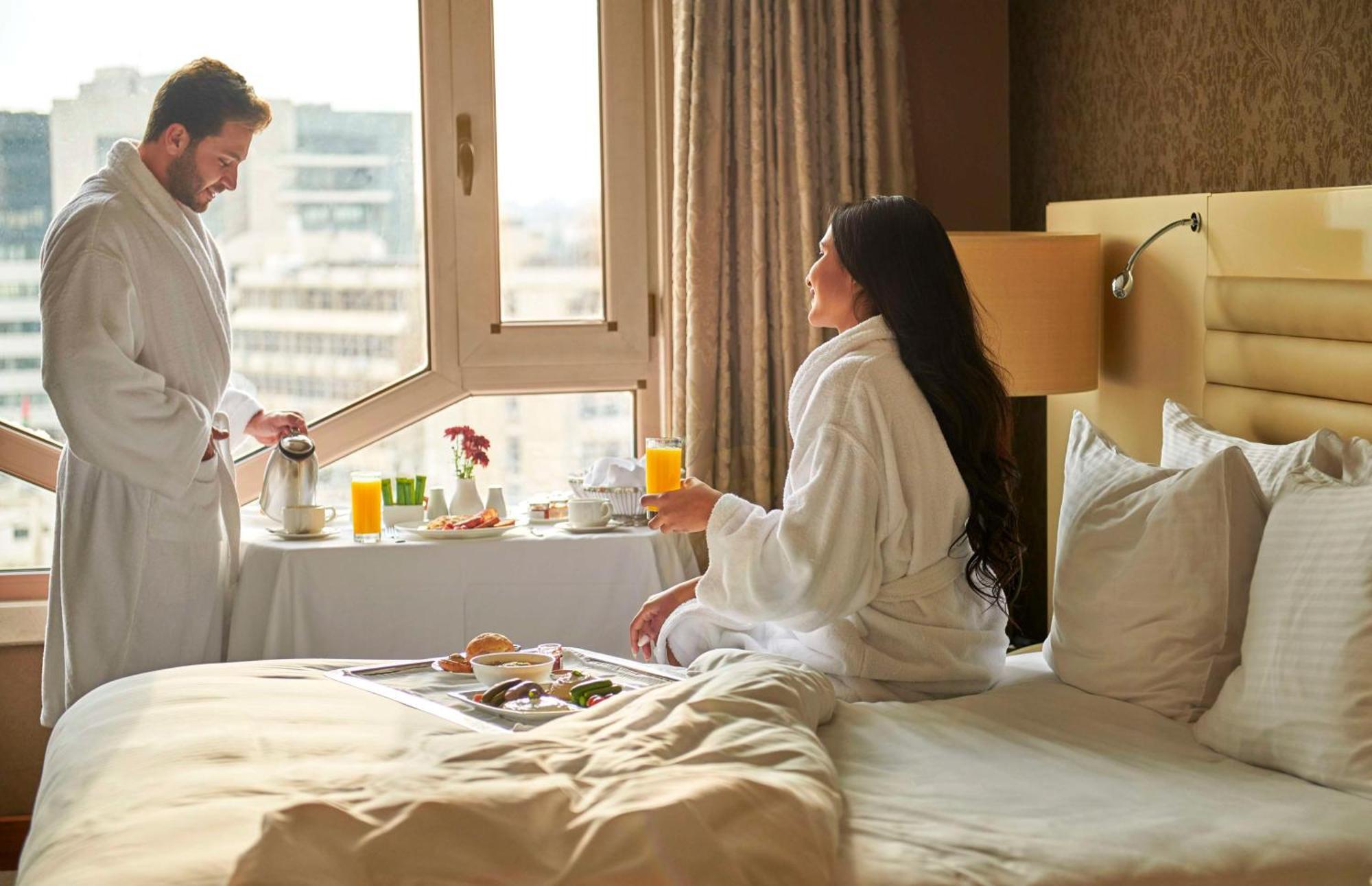 Готель Grand Hyatt Амман Екстер'єр фото Room service